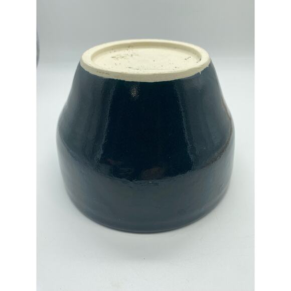 Studio pottery‎ Handmade Small black bowl signed - Picture 5 of 7